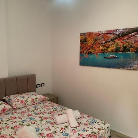 Adriatik Apartaments Саранде Екстериор снимка