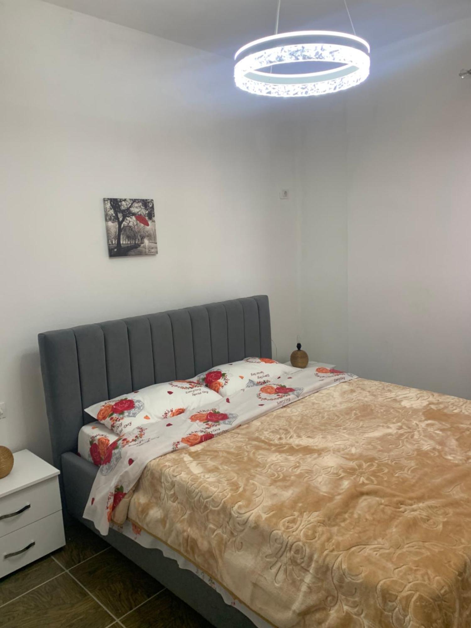 Adriatik Apartaments Саранде Екстериор снимка