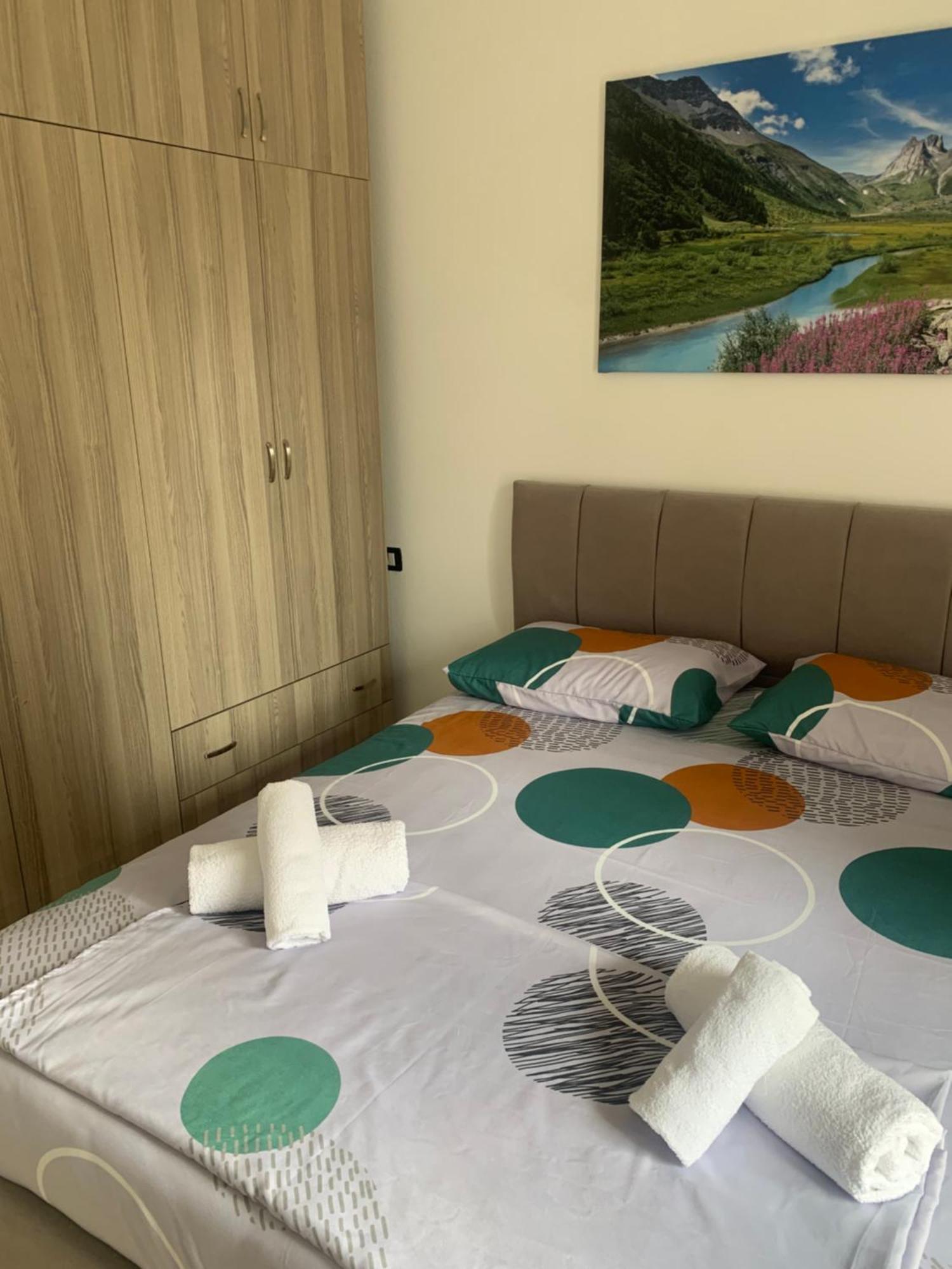 Adriatik Apartaments Саранде Екстериор снимка